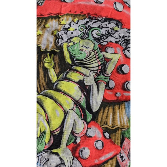 💜NWOT Black Light Reactive Alice In Wonderland Tapestry - Picture 2 of 6